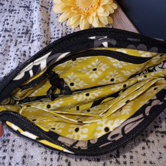 Vera Bradley Baroque convertable wristlet clutch - Picture 6 of 7